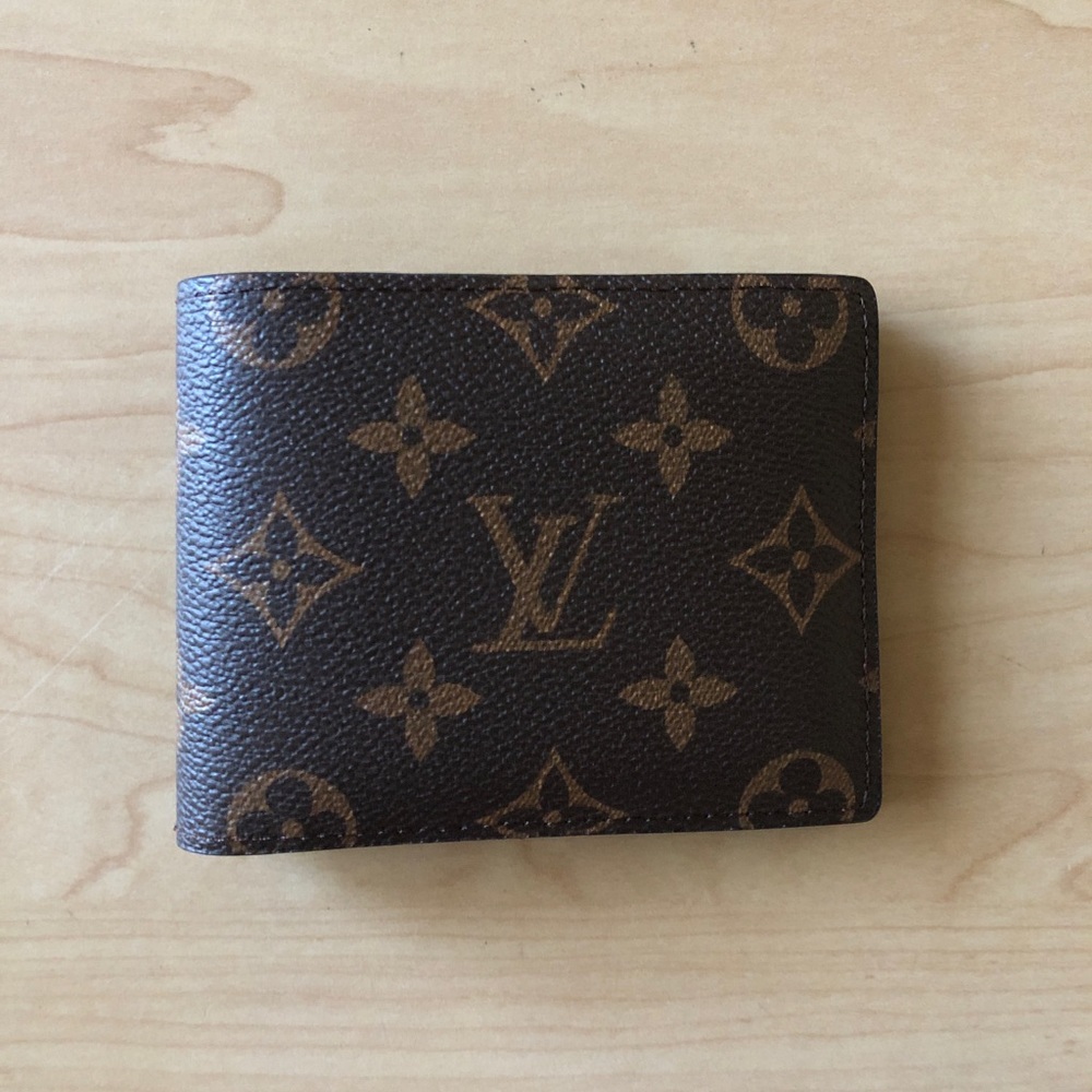 Authentic LV wallet